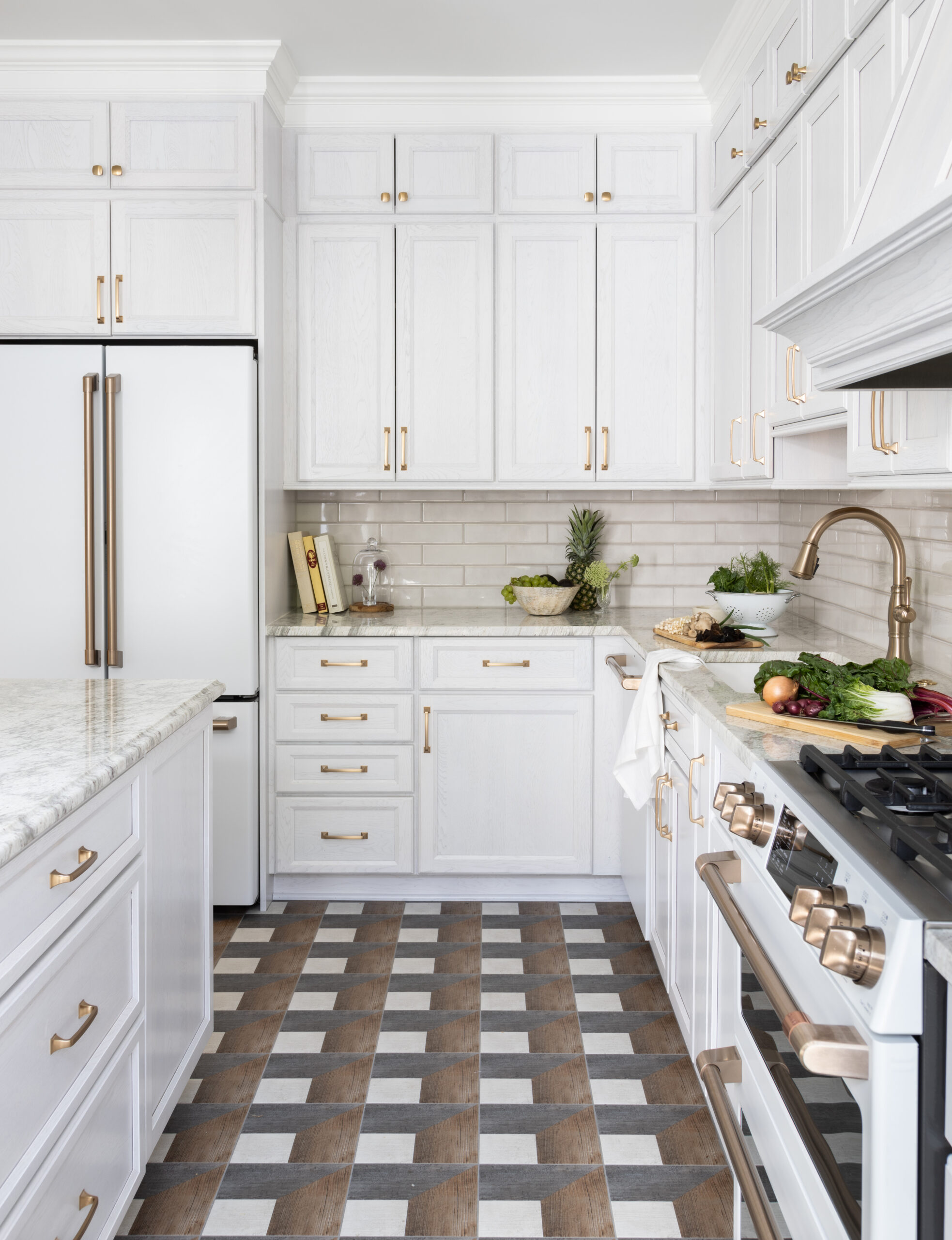 Elegant Kitchen Remodel in Old Town Alexandria, VA - Sun Design