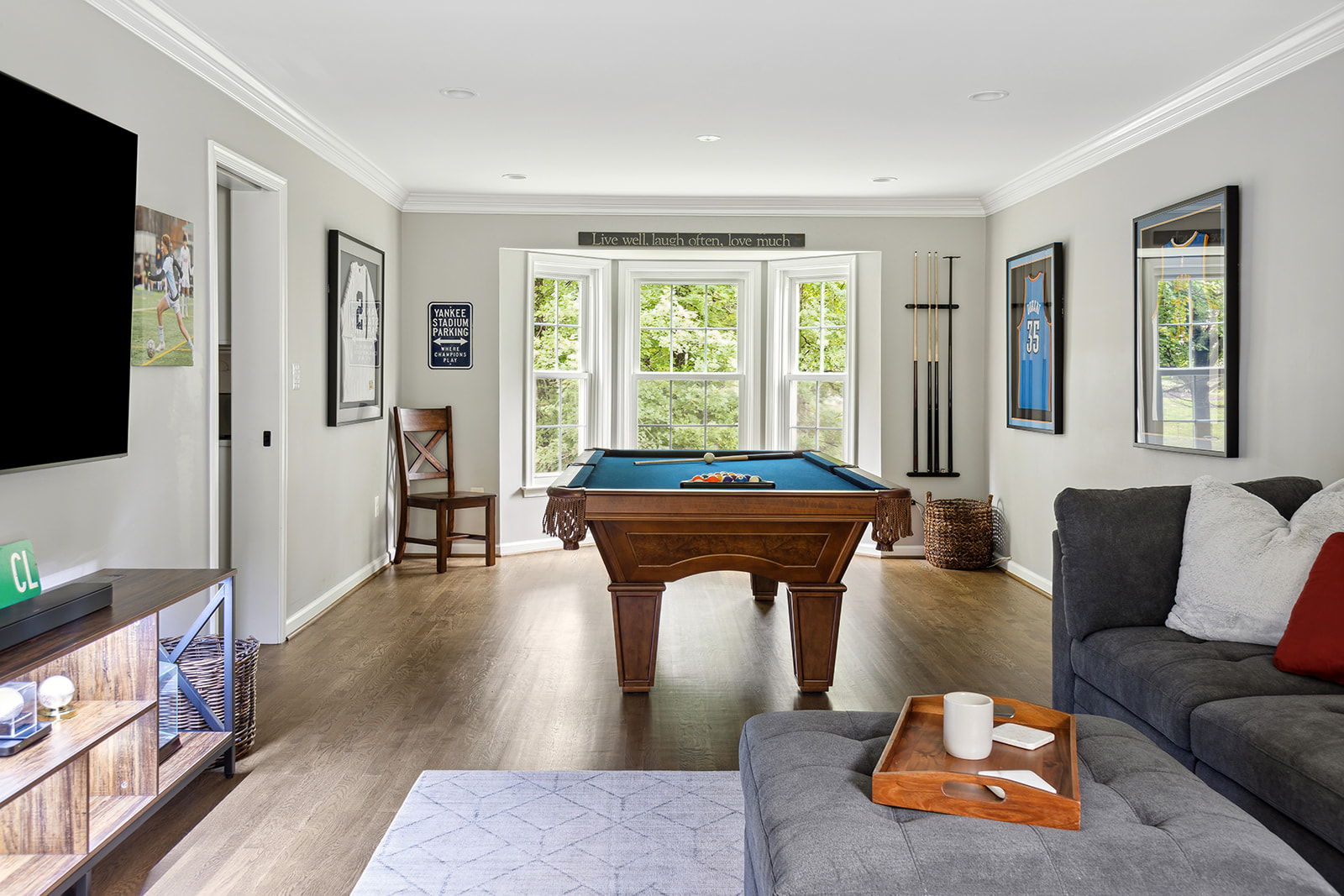 sun design furniture